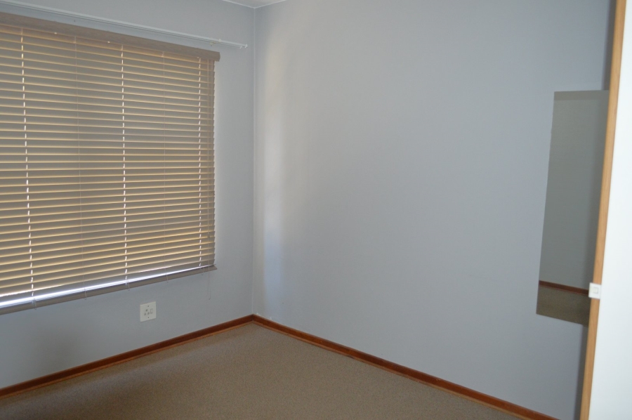 2 Bedroom Property for Sale in Wilkoppies North West